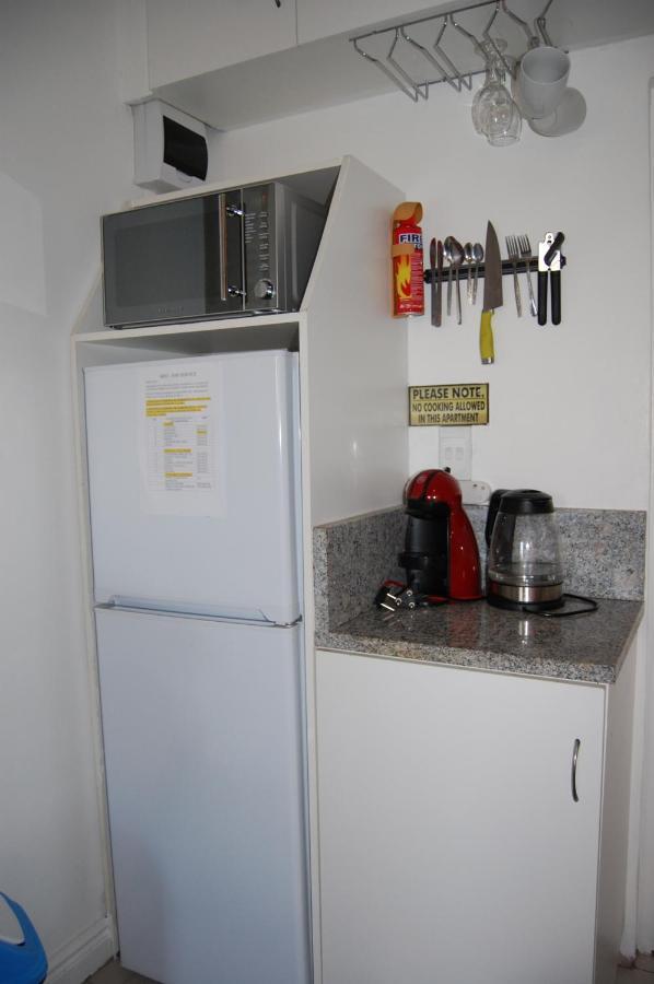 Rjs Guesthouse Durban Dış mekan fotoğraf